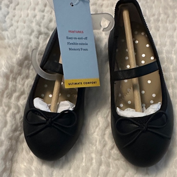 Cat & Jack Black Kids Dress Shoes with Bow - Picture 2 of 3